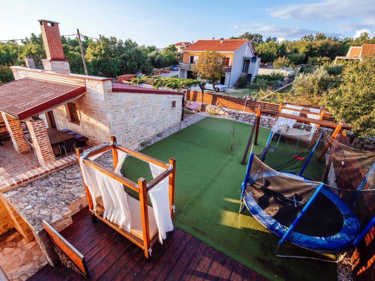 Splendid Holiday Home In Jasenice Maslenica Extérieur photo