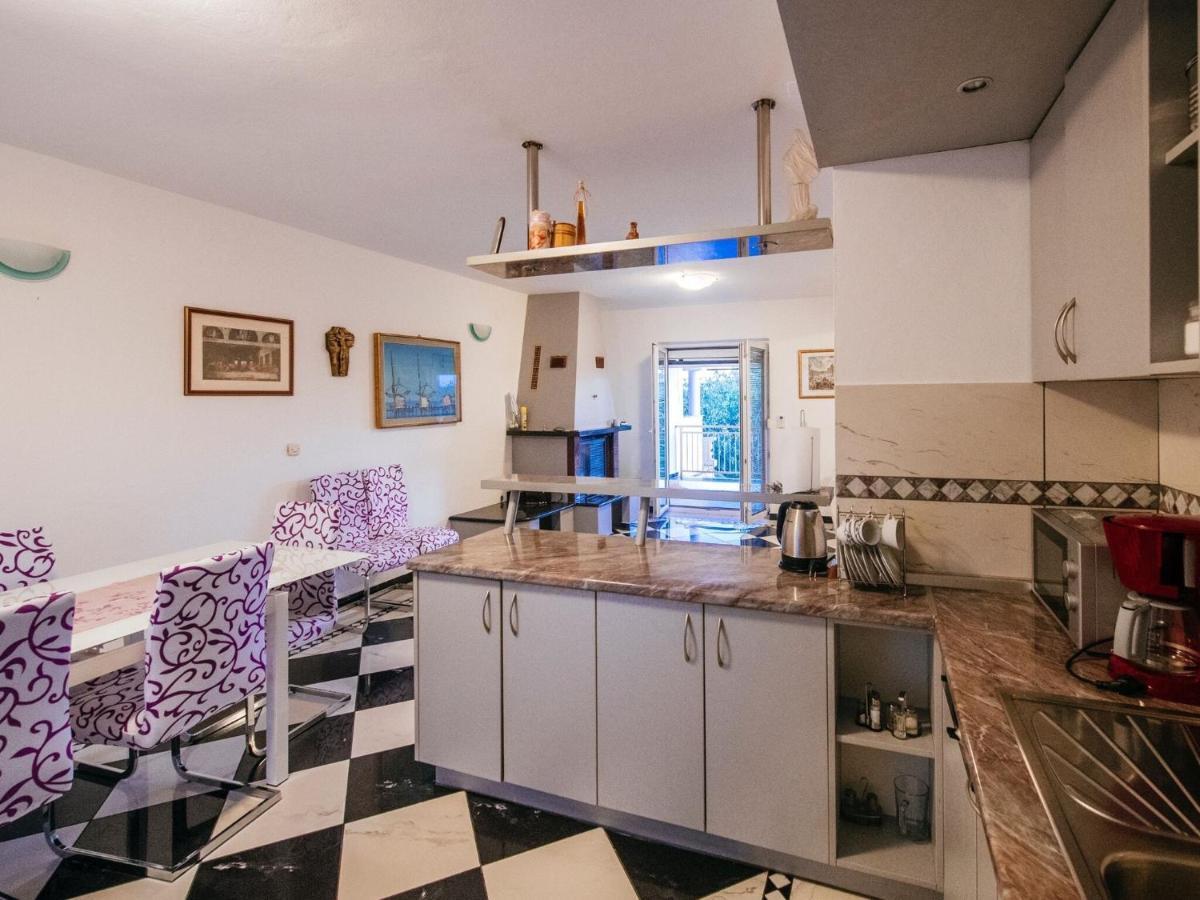 Splendid Holiday Home In Jasenice Maslenica Extérieur photo